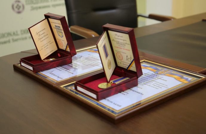 Сім’ям полеглих прикордонників Одещини вручили державні нагороди (фото)