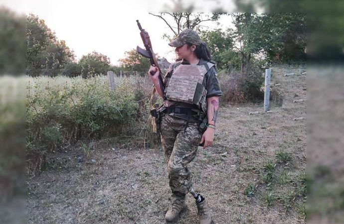 В Одесской бригаде терробороны служит девушка с ампутированной ногой: история Татьяны