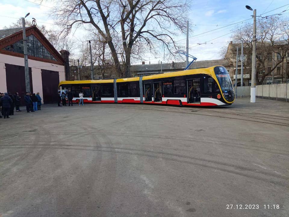 трамвай татра