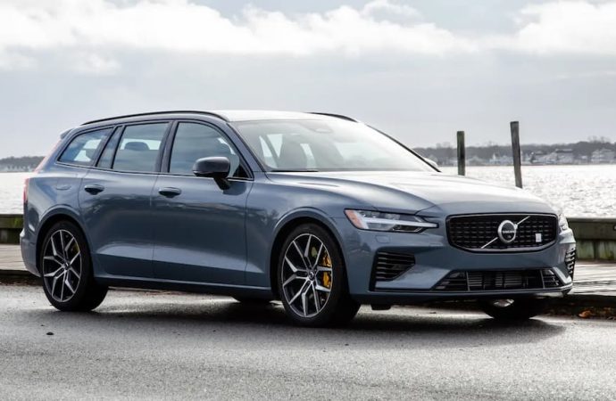 Volvo V60 vs конкуренти: як вибрати ідеальний універсал