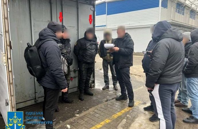 Одеські поліцейські збирали данину з підприємців на 7-му кілометрі