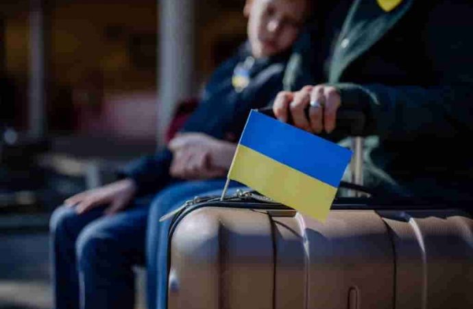 Миллионы вне дома: вернутся ли на родину украинские беженцы?