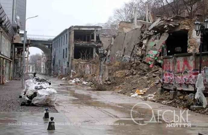 Одесский Деволановский спуск, развалины домов