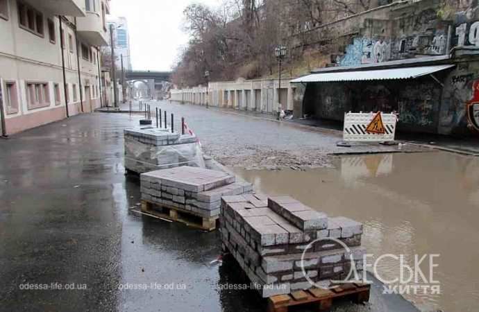 Деволановский спуск, ремонт