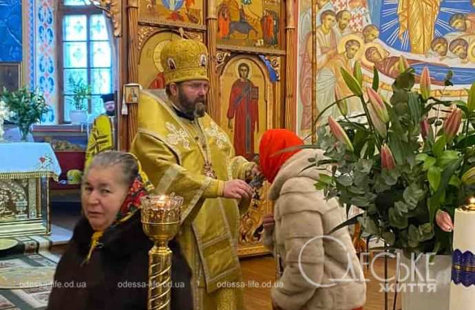 Литургия в храме ПЦУ под Черноморском2