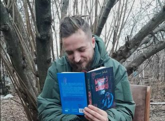 Только недавно отправил книгу Залужному: на фронте погиб известный украинский поэт