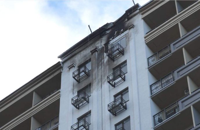 Фасад ЖК «Мілос» в Одесі, що постраждав від атаки дронів 28 грудня