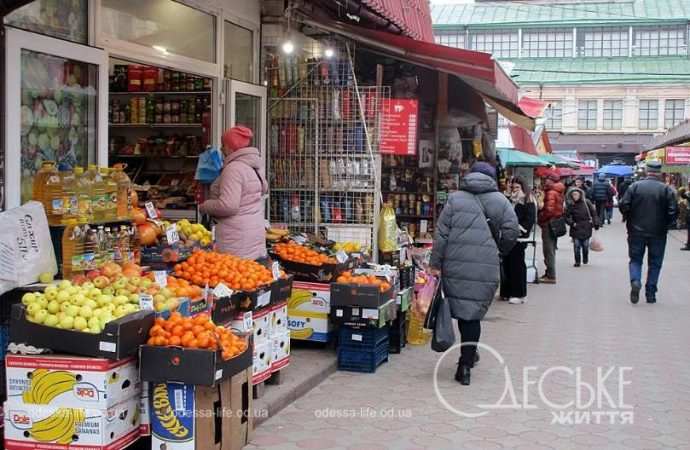 Одесский Новый базар 30 января: картошка-красота, самые дешевые яйца (фоторепортаж)