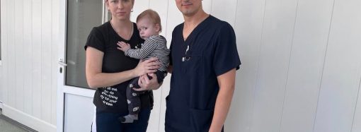 В Одесі лікарі врятували хлопчика, який мав дуже рідку вроджену аномалію
