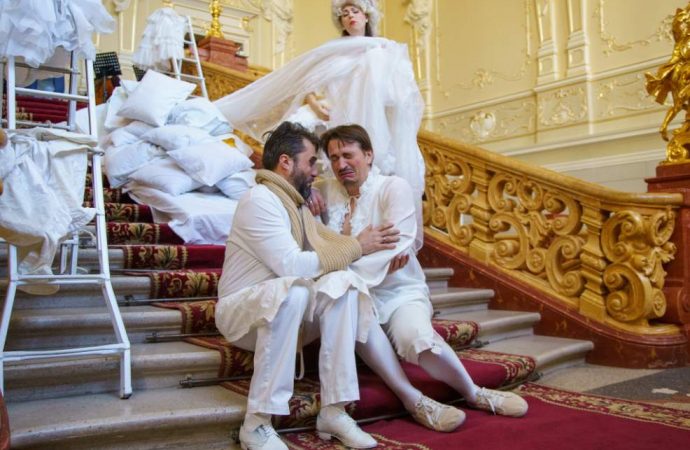 Оперний. Сущенко