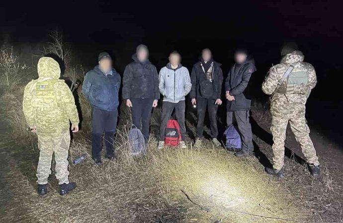 На кордоні з Молдовою дрон допоміг спіймати 5 «ухилянтів»