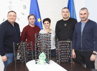 Громада Одещини передала на фронт майже чотири десятки FPV-дронів