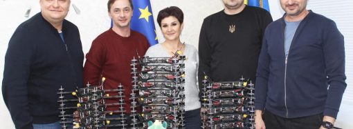 Громада Одесщины передала на фронт почти четыре десятка FPV-дронов