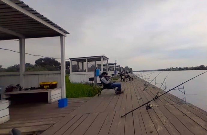 На берегах Дністра в Одеській області знесуть рибальські споруди