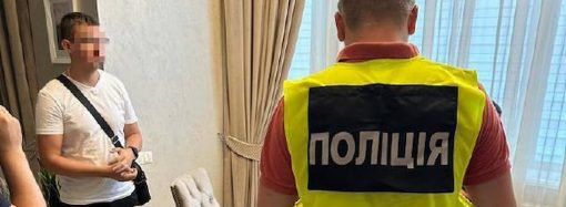 Працівник одеського ТЦК допомагав ухилянтам з усієї України: скільки коштував “білий квиток”