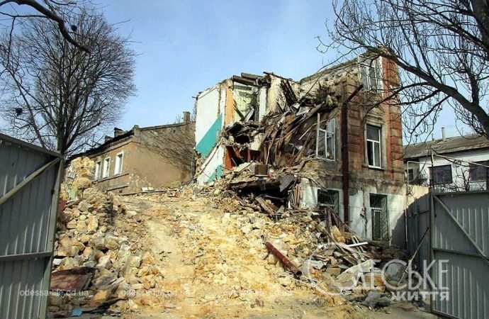 Будинок на одеській Картамишевській: настав час прощатися (фоторепортаж)