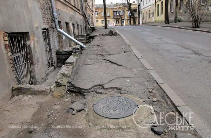 Одесса, Матросский спуск, тротуар