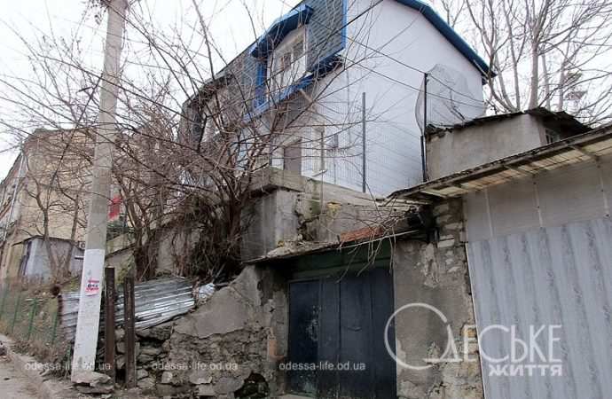 Одесса, Матросский спуск, ворота