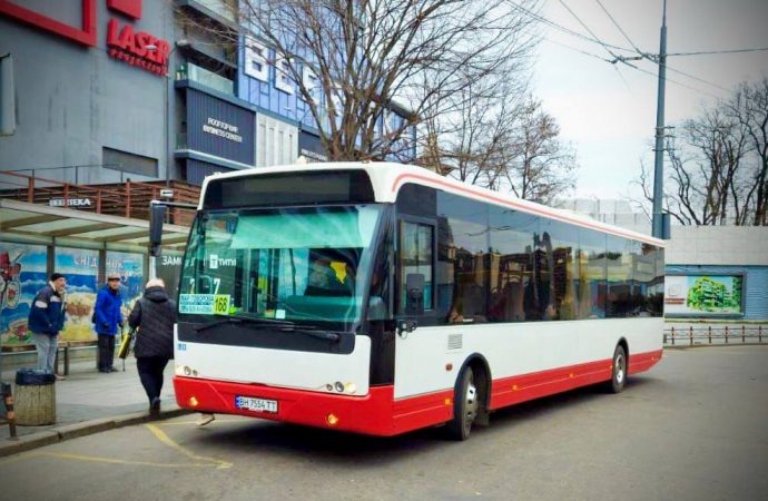 Новые комфортные автобусы уже на маршрутах Одессы: где будут курсировать