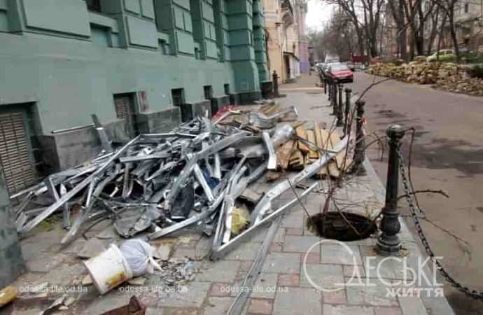 Центр Одессы, полгода после прилета