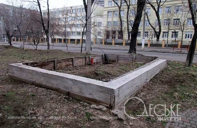 Сквер Регенсбург в Одессе хотели благоустроить