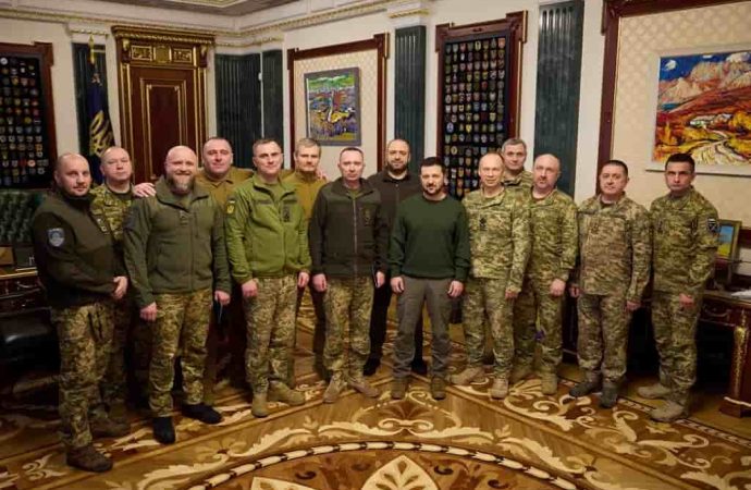 Команда Сырского: в украинской армии будут новые командующие