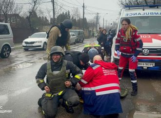 Атака на Одессу 15 марта: пострадали медики и спасатели, много погибших (фото, видео)