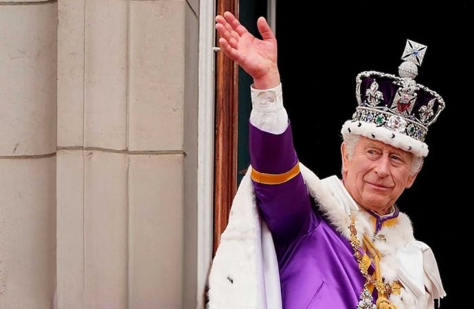 Умер король Великобритании Чарльз ІІІ: как в Украине живого монарха похоронили