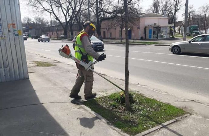 Сьрижка газонов в Одессе