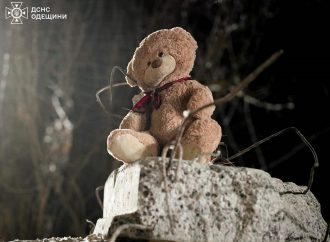 Под завалами разрушенного «шахедом» дома в Одессе нашли еще два детских тела