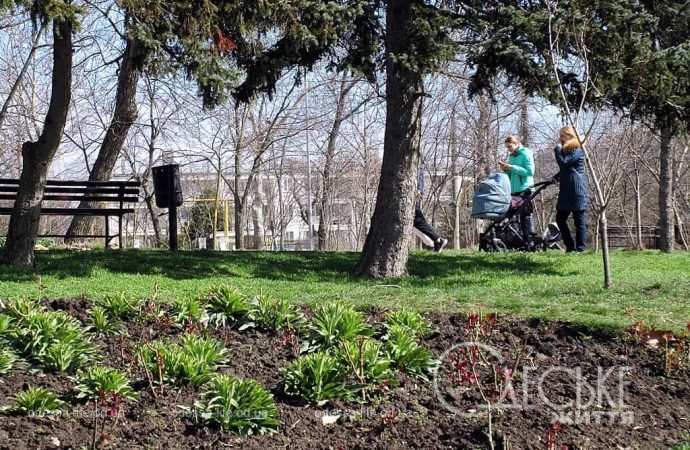 Парк Победы весной