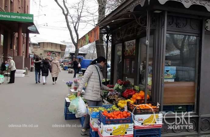 Цены на одесском Новом рынке 3 марта: кто за чем пришел? (фото)
