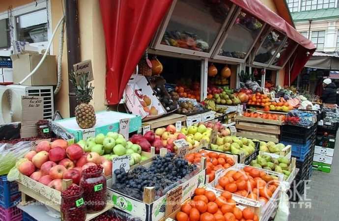 Цены на фрукты на Новом базаре
