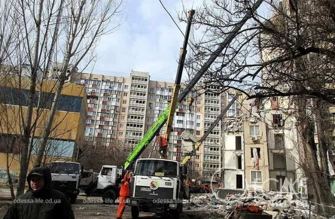 На месте трагедии в Одессе, ГСЧС