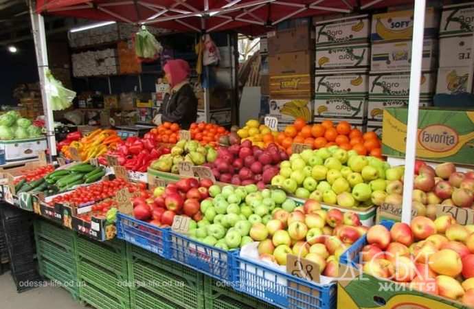 Фрукты на Привозе