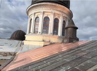 За чей счет восстановлена крыша Спасо-Преображенского собора в Одессе?