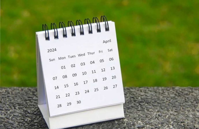 Что отмечать в апреле: список церковных и профессиональных праздников