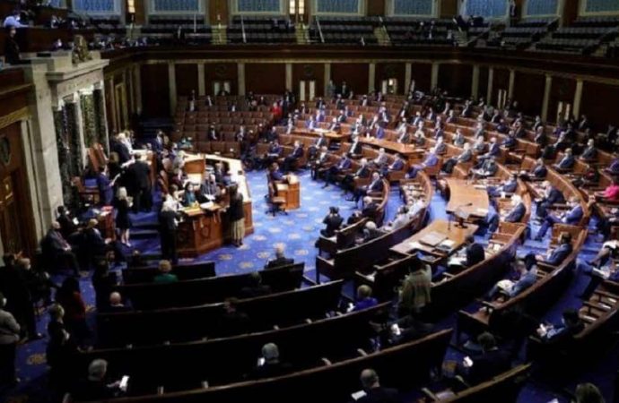 Конгресс США проголосовал за выделение помощи Украине