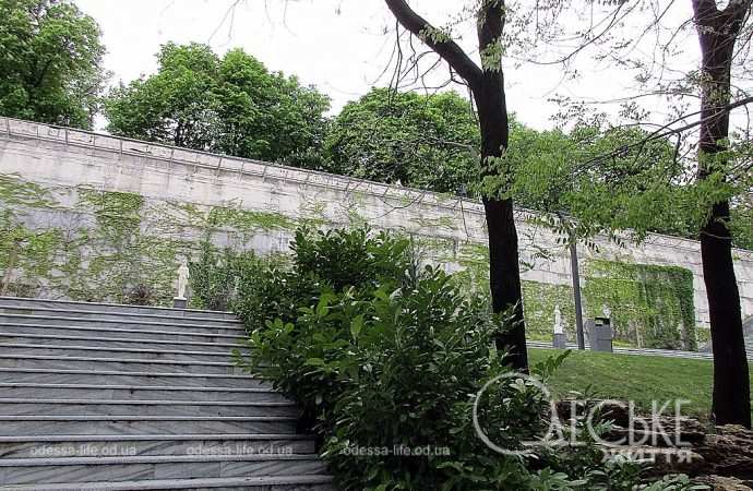 Греческий парк, лестница