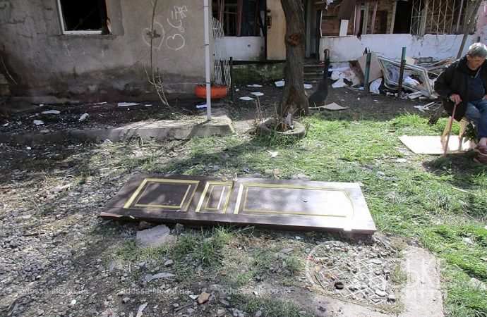 Пересыпь, 23 апреля 2024, дверь