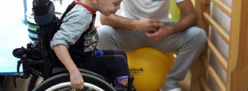 Захист прав дитини з інвалідністю: призначення державної допомоги та аліменти