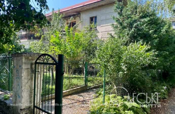 Улица Одесская в Ужгороде, дом