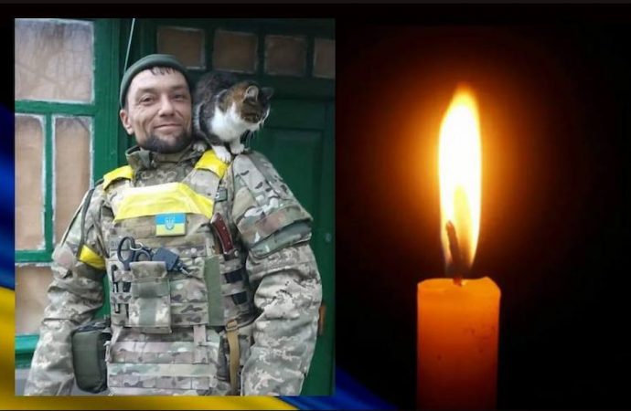 Під час ракетного удару по Одеському району 10 квітня загинув бойовий медик