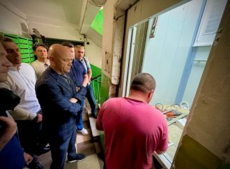 Изношенные лифты в Одессе: сколько заменят и отремонтируют в этом году