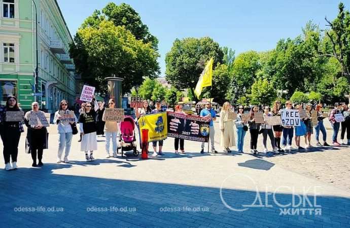Акция в защиту военнопленных в Одессе12