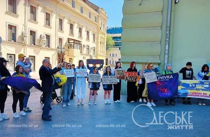 Акция в защиту военнопленных в Одессе6