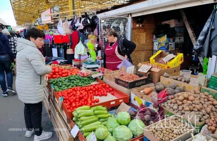 На Привозе в мае4