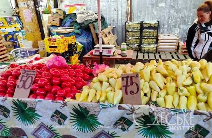 На Привозе в мае6