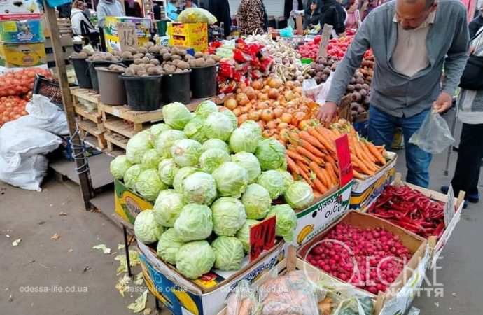 На Привозе в мае7