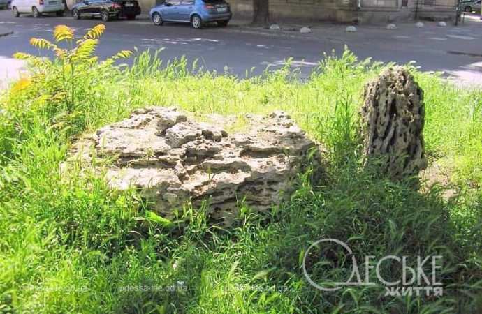 Сад камней в Одессе, зеленая зона